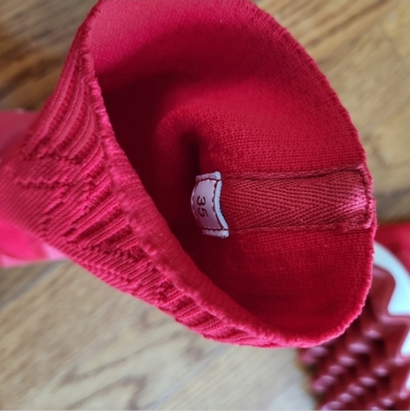 Christian Louboutin Kids Red Knit Sneakers - Picture 7 of 10